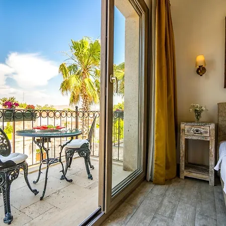 De Gold Alacati Hotel